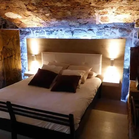 Sant Sebastia Con Jacuzzi, Sauna Y Jardin Moia
