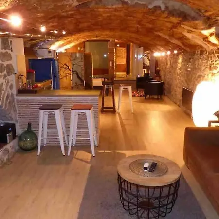 Sant Sebastia Con Jacuzzi, Sauna Y Jardin