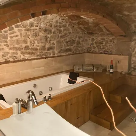 Sant Sebastia Con Jacuzzi, Sauna Y Jardin Apartment *